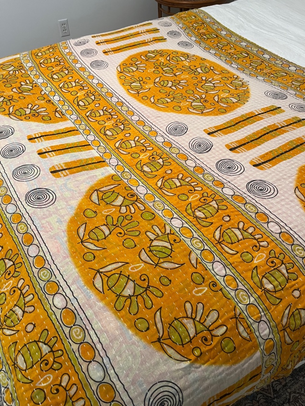KANTHA QUILT HANDCRAFTED LIGHTWEIGHT REVERSIBLE BLANKET THROW BEDDING FROM INDIA - Picture 9 of 12